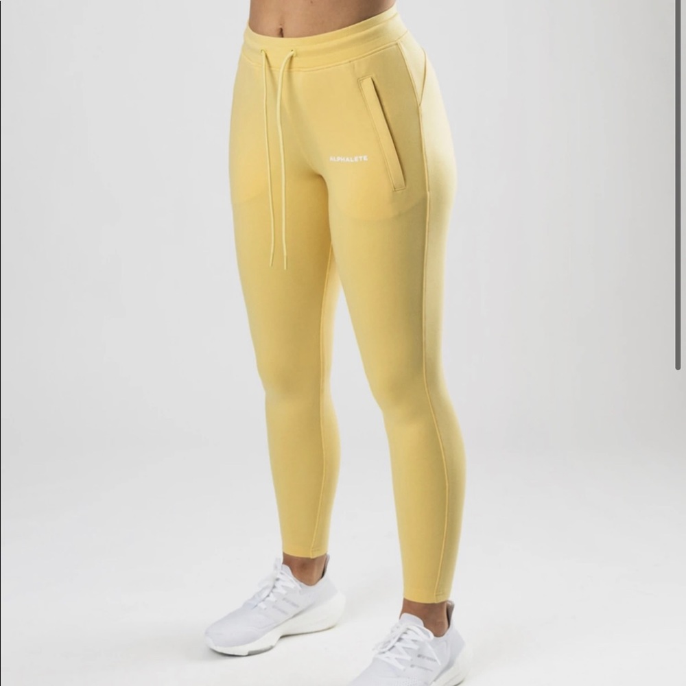 COPY - Alphalete Essential Jogger in Canary Yellow